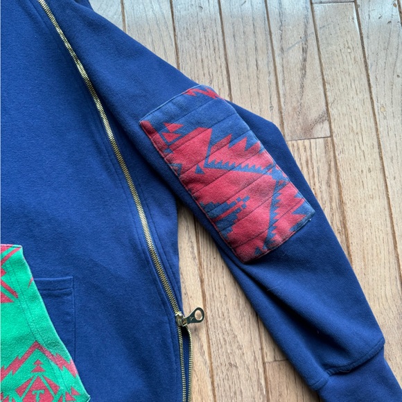 Tackma brand Hoodie with unique two zipper front sz L - Picture 4 of 12